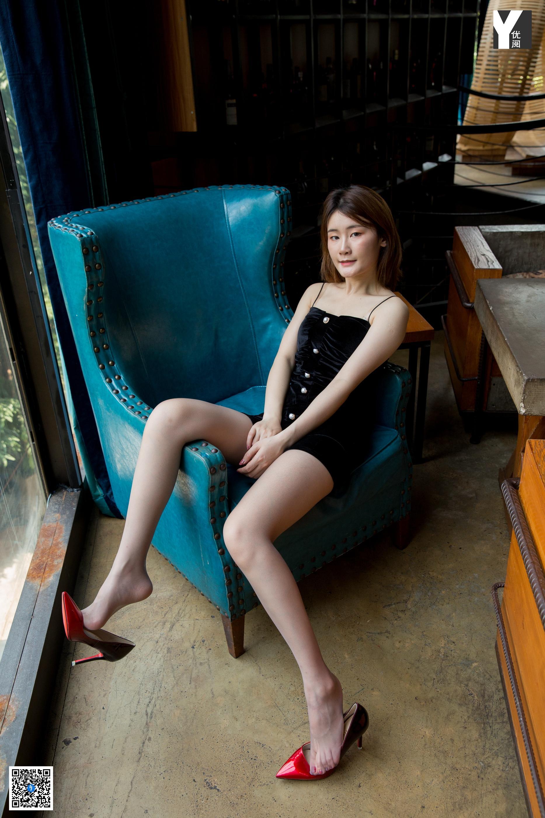 IESS异思趣向 - 模特：紫薇《蜜桃成熟时》